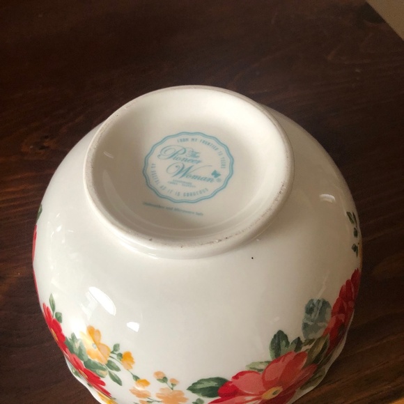 Pioneer Woman Floral Set of 2 Soup Cereal Bowls - Picture 3 of 3